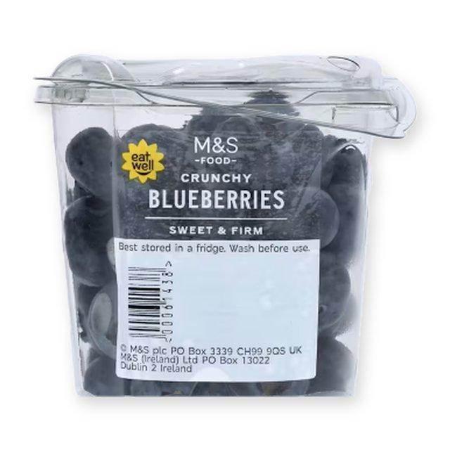 M&S Crunchy Blueberries