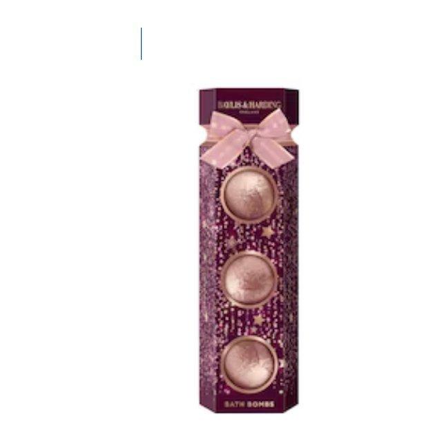 Baylis & Harding Wild Cherry & Vanilla Luxury Bath Bomb