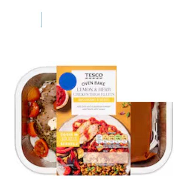 Tesco Feta & Lemon Chicken Thigh Fillets with Tomato Tapenade and Red peppers