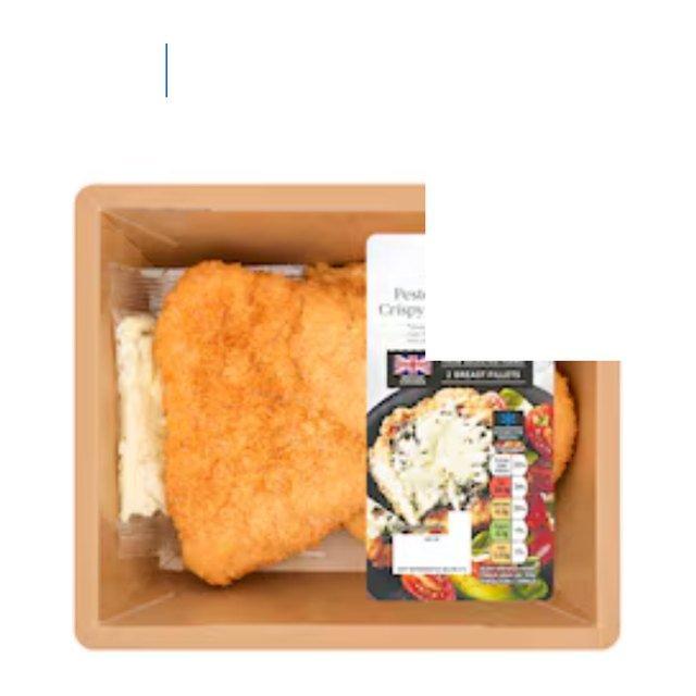 Tesco Finest Pesto & Mozzarella Crispy Chicken Breasts