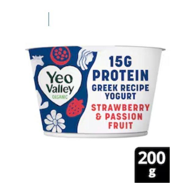 Yeo Valley Organic Greek Recipe Strawberry & Passionfruit Protein Yogurt